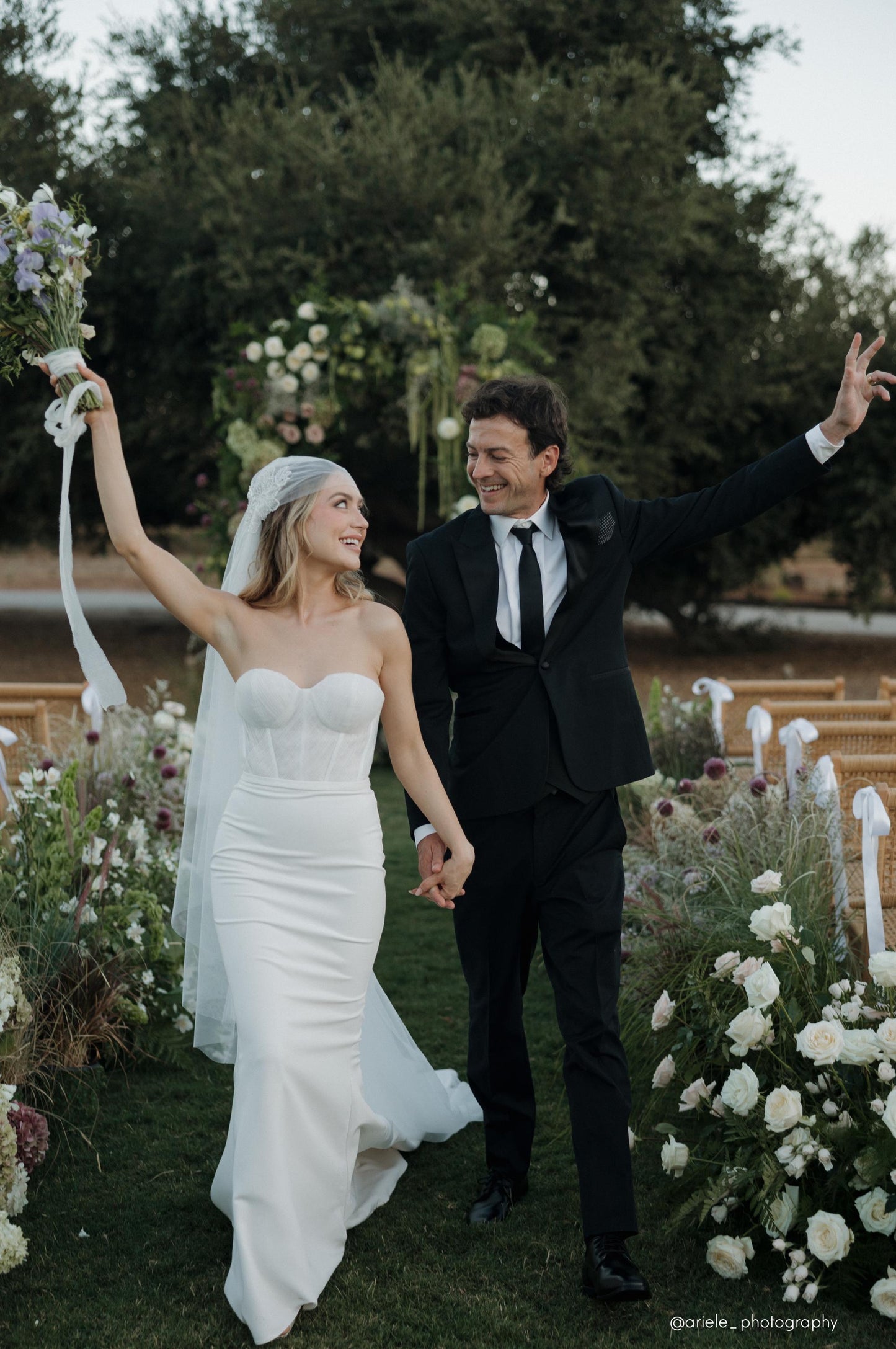 DEAR ROMEO | Juliet Cap Wedding Veil | Chapel Length