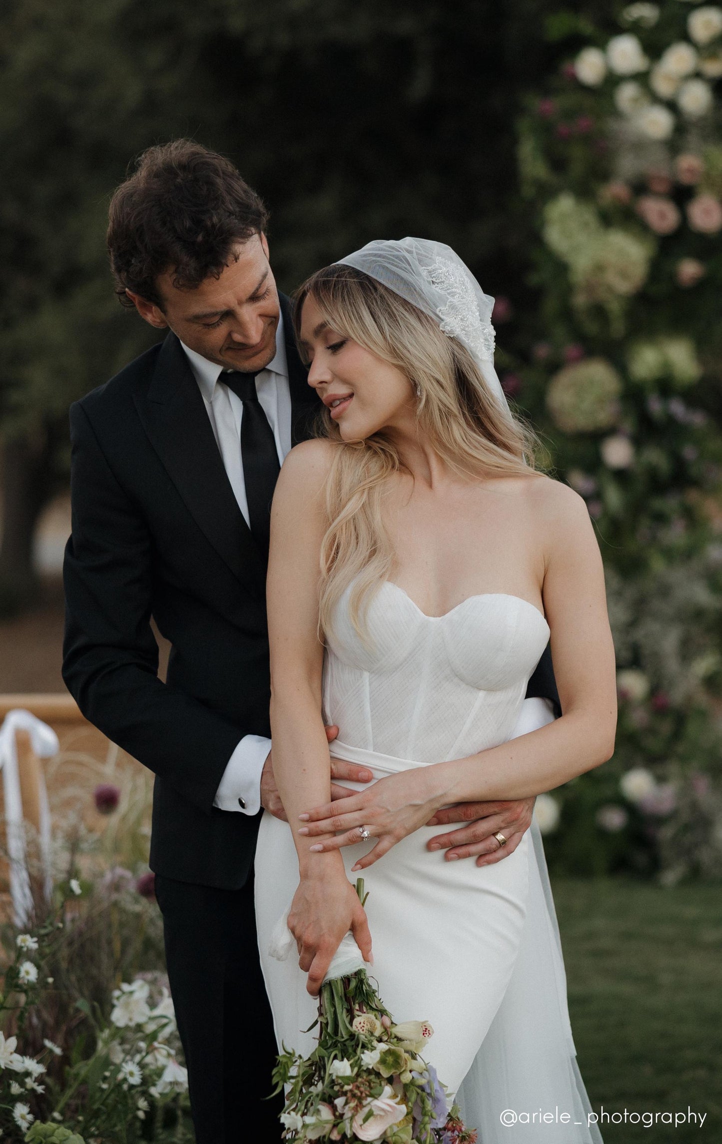 DEAR ROMEO | Juliet Cap Wedding Veil | Chapel Length